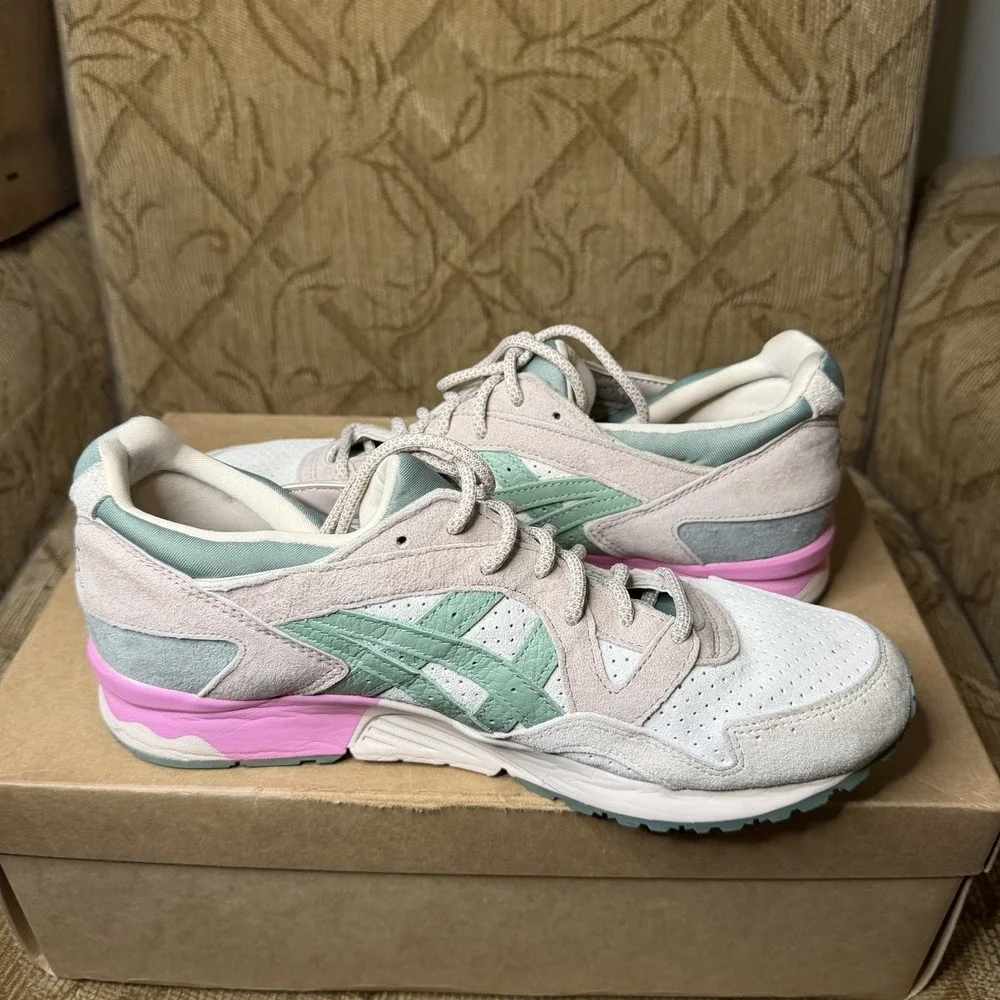 ASICS Gel Lyte V Spring in Japan Pink 1201A822-102 Men's Size 8.5 Sneakers